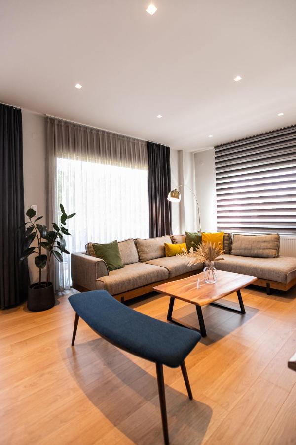 Aegli Central Luxury Apartment Александруполис Екстериор снимка